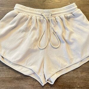Monogram Short